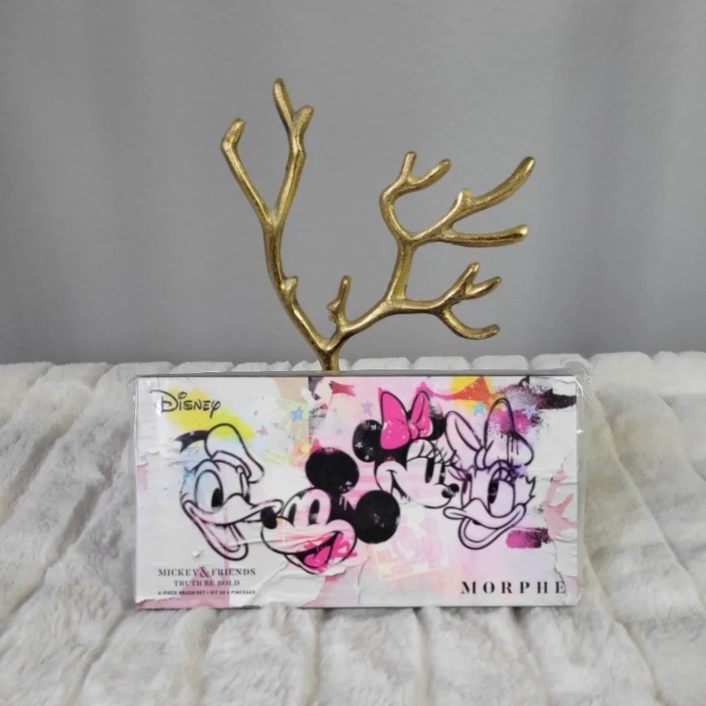 MORPHE // Ltd Ed disney mickey & friends collab truth be bold makeup brush set